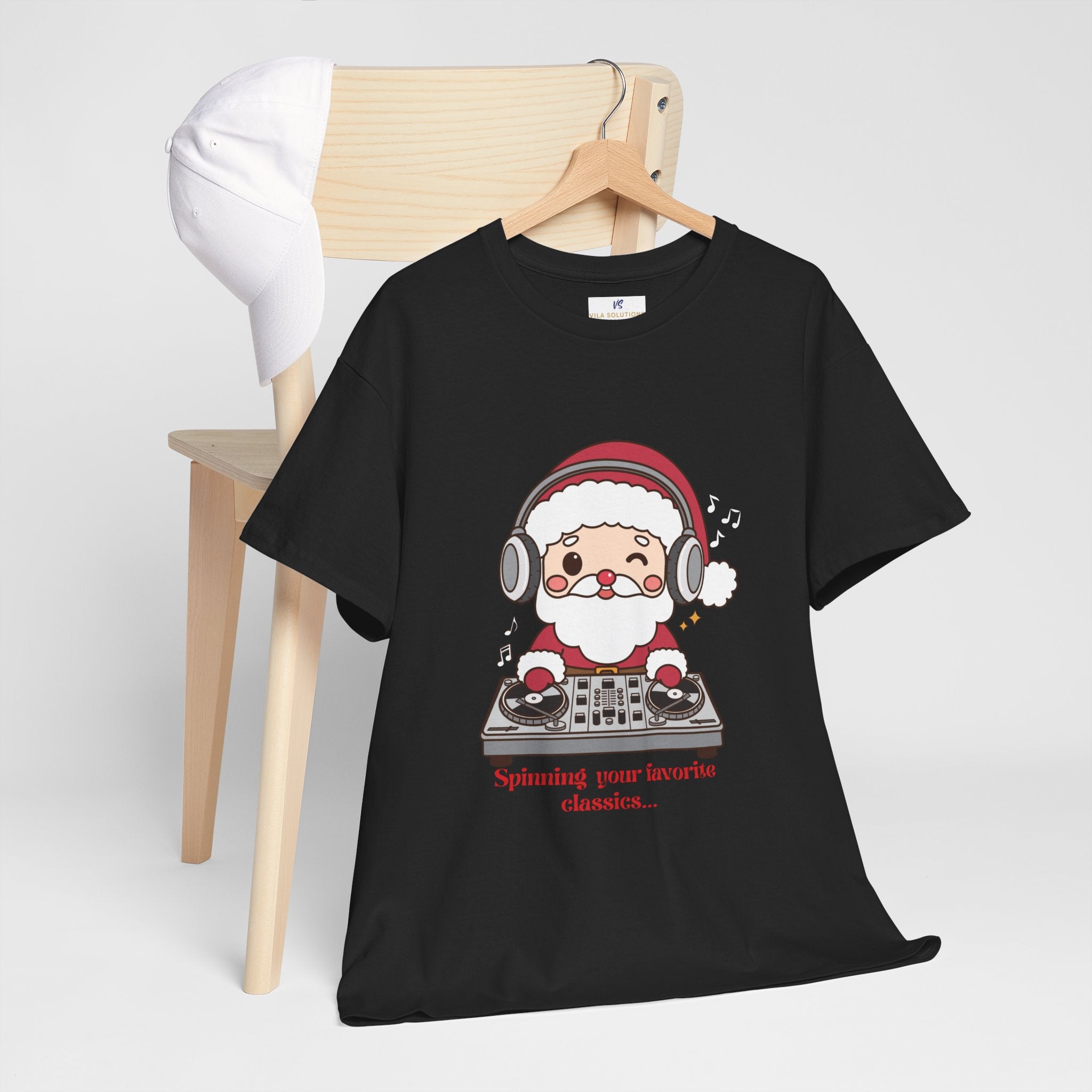 VS Unisex T-Shirt Heavy Cotton: Black Festive Santa Claus Top!